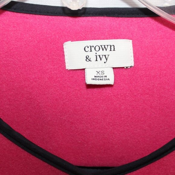 Crown & Ivy Pink and Navy Fleece Jacket - Picture 10 of 16